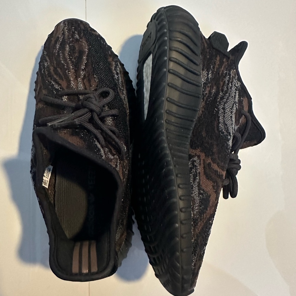 Adidas Yeezy boost size 9 men’s size 10.5 women’s black and brown